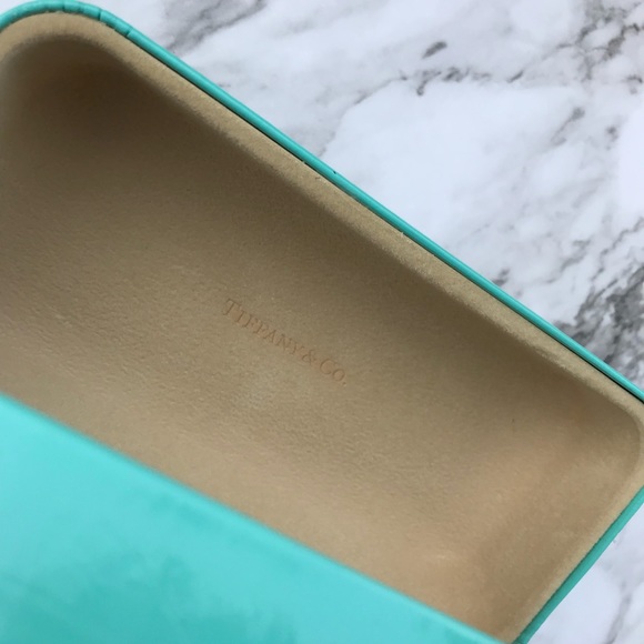 tiffany glasses case